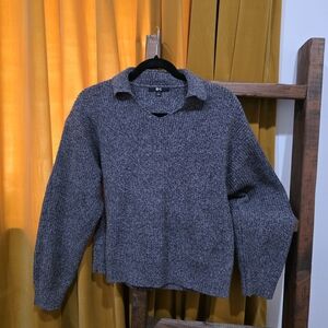 Uniqlo Charcoal V-Neck Sweater